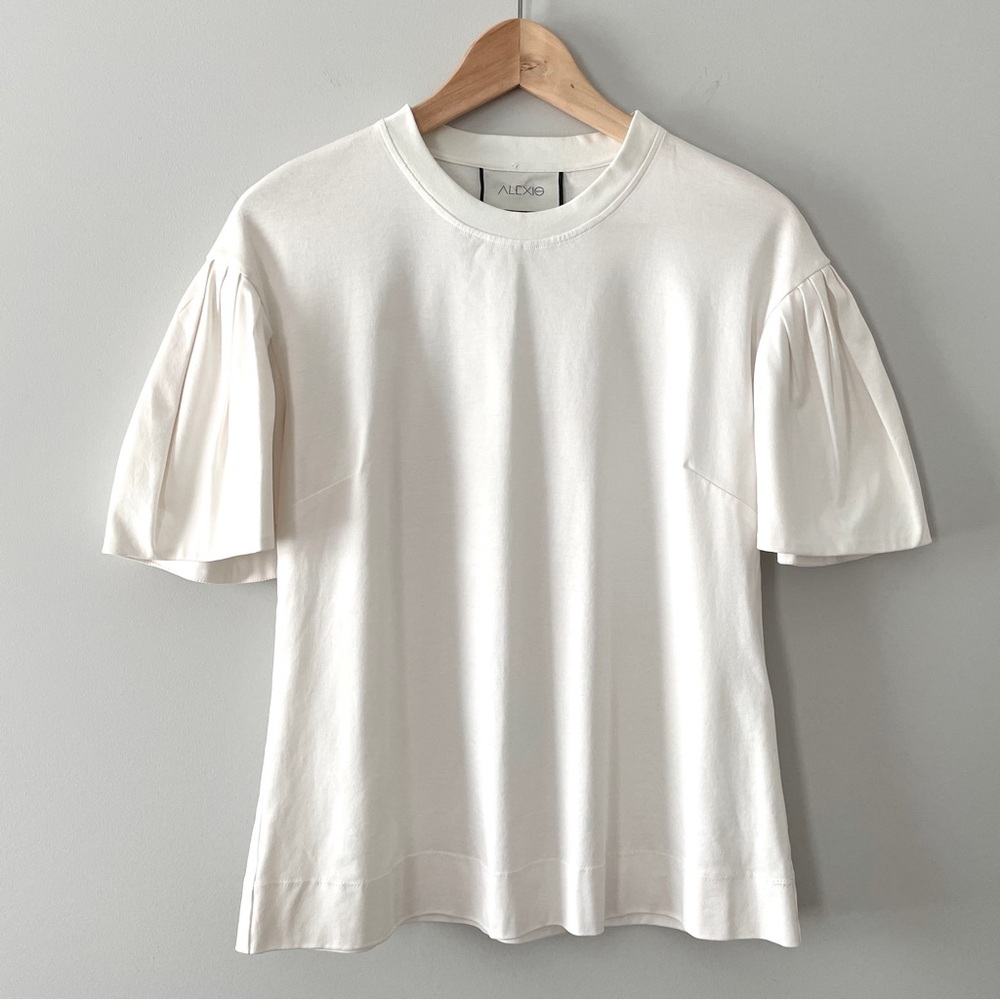 ❤️ Alexis White Pleated Puff Statement Sleeve Blouse T-Shirt Tee - Size Medium
